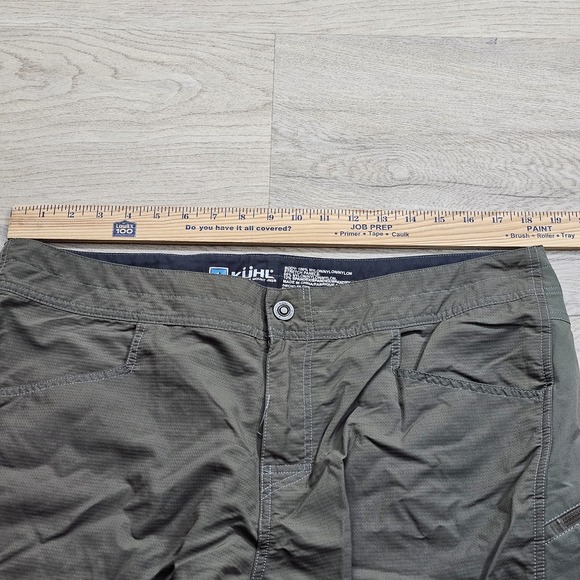 Kuhl Shorts Men's Size 38X10 Outdoor Hiking Born In The Mountains Brown - Picture 7 of 10